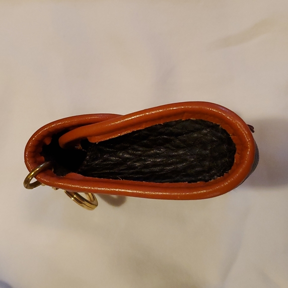 Vintage Dooney & Bourke All Weather Leather - Over Under Duck - Key Caddy - Picture 5 of 9